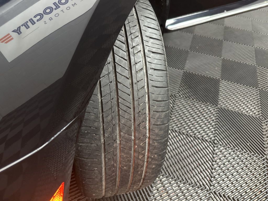 Used 2018 Volkswagen Beetle 2.0T SE image 36