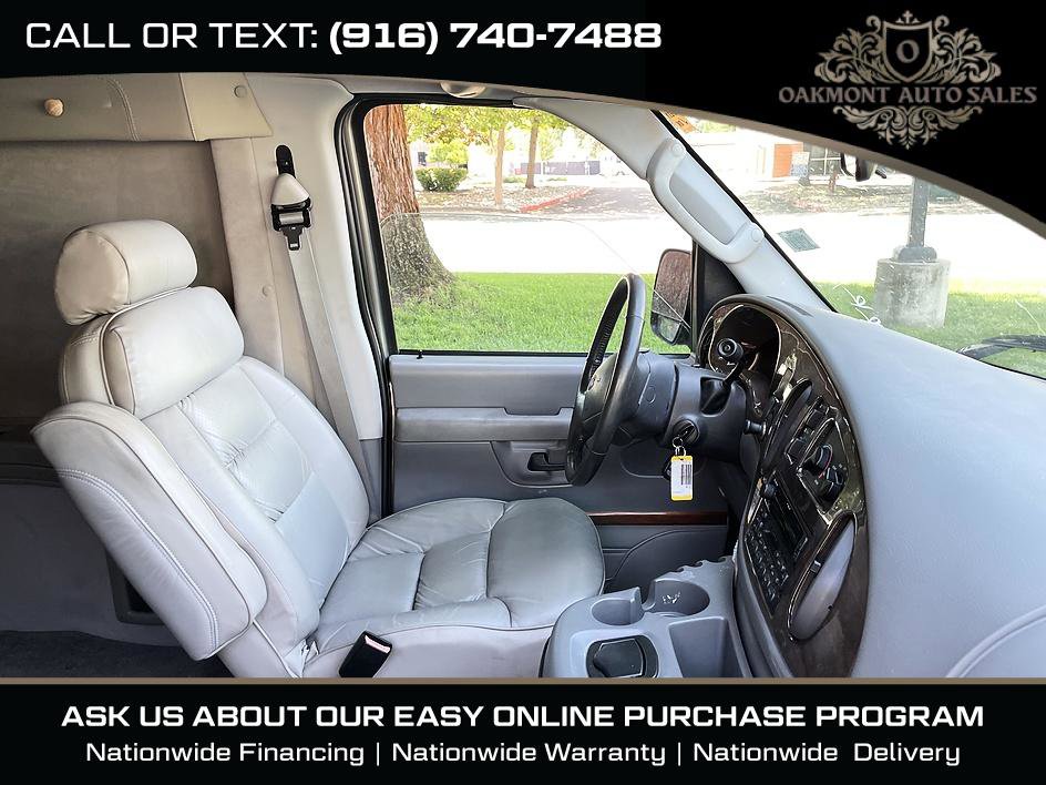 Used 2003 Ford E-150 and Econoline 150 RWD image 11