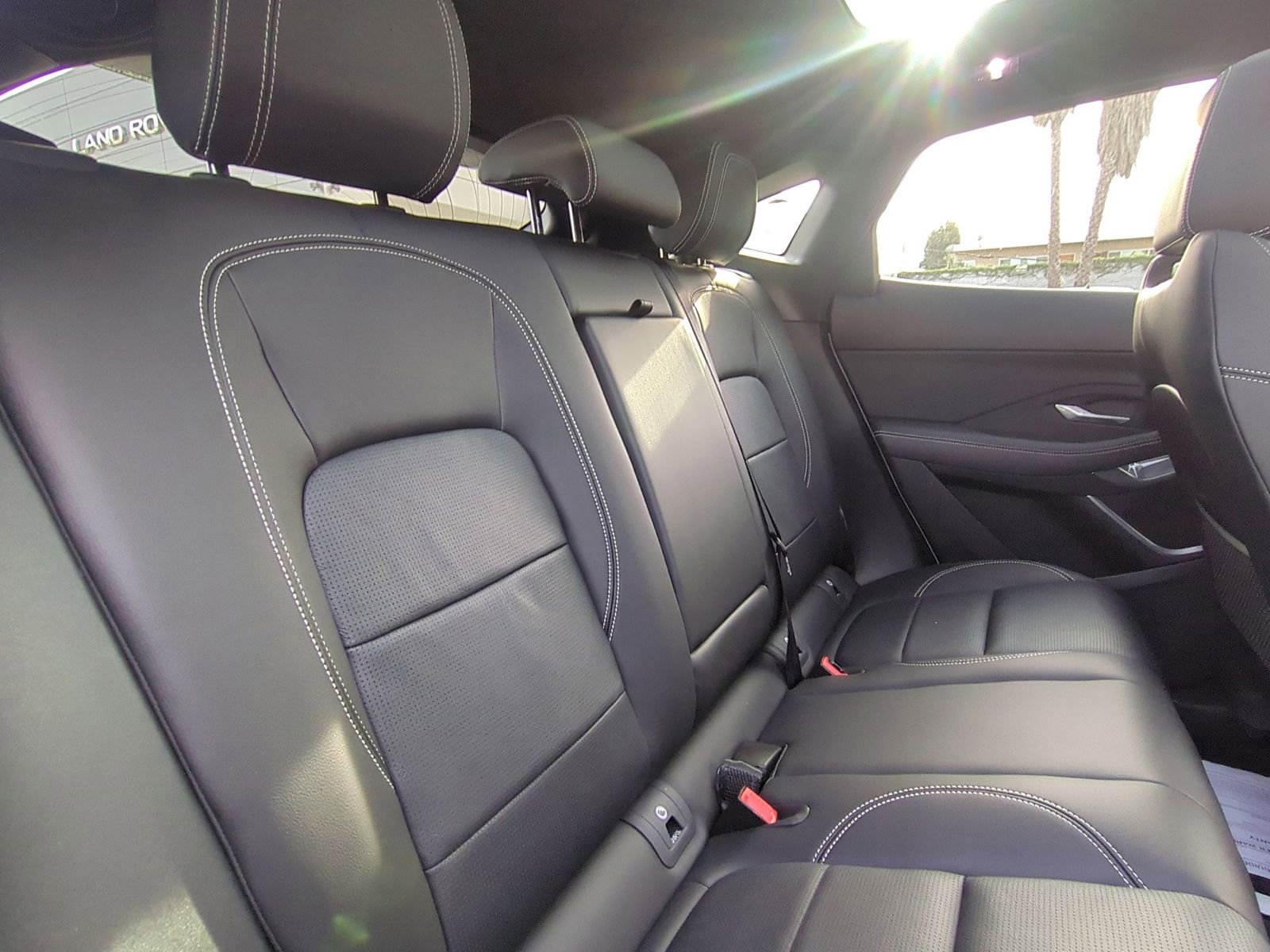 Used 2024 Jaguar E-PACE R-Dynamic SE image 29