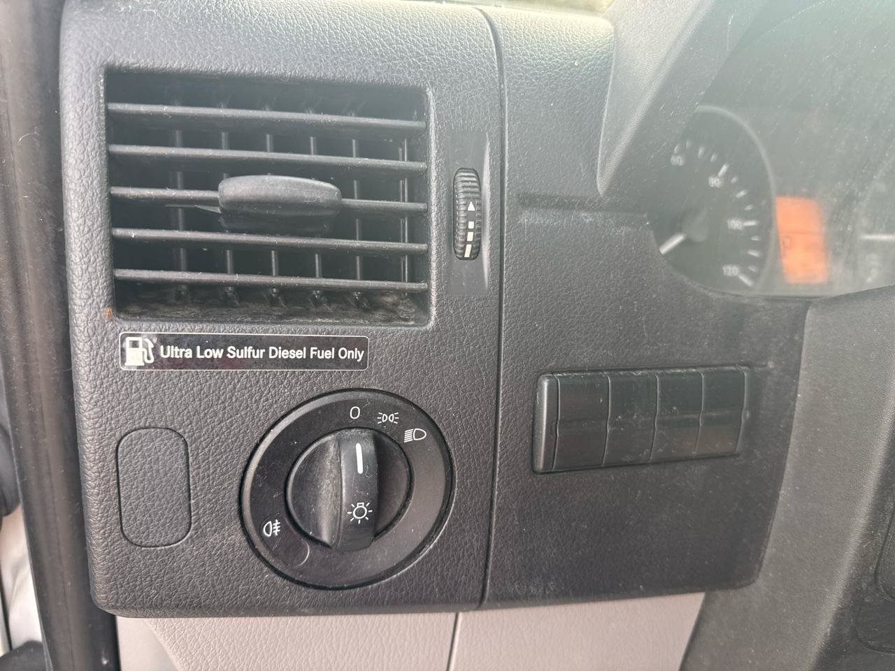 Used 2013 Mercedes-Benz Sprinter 2500 image 11