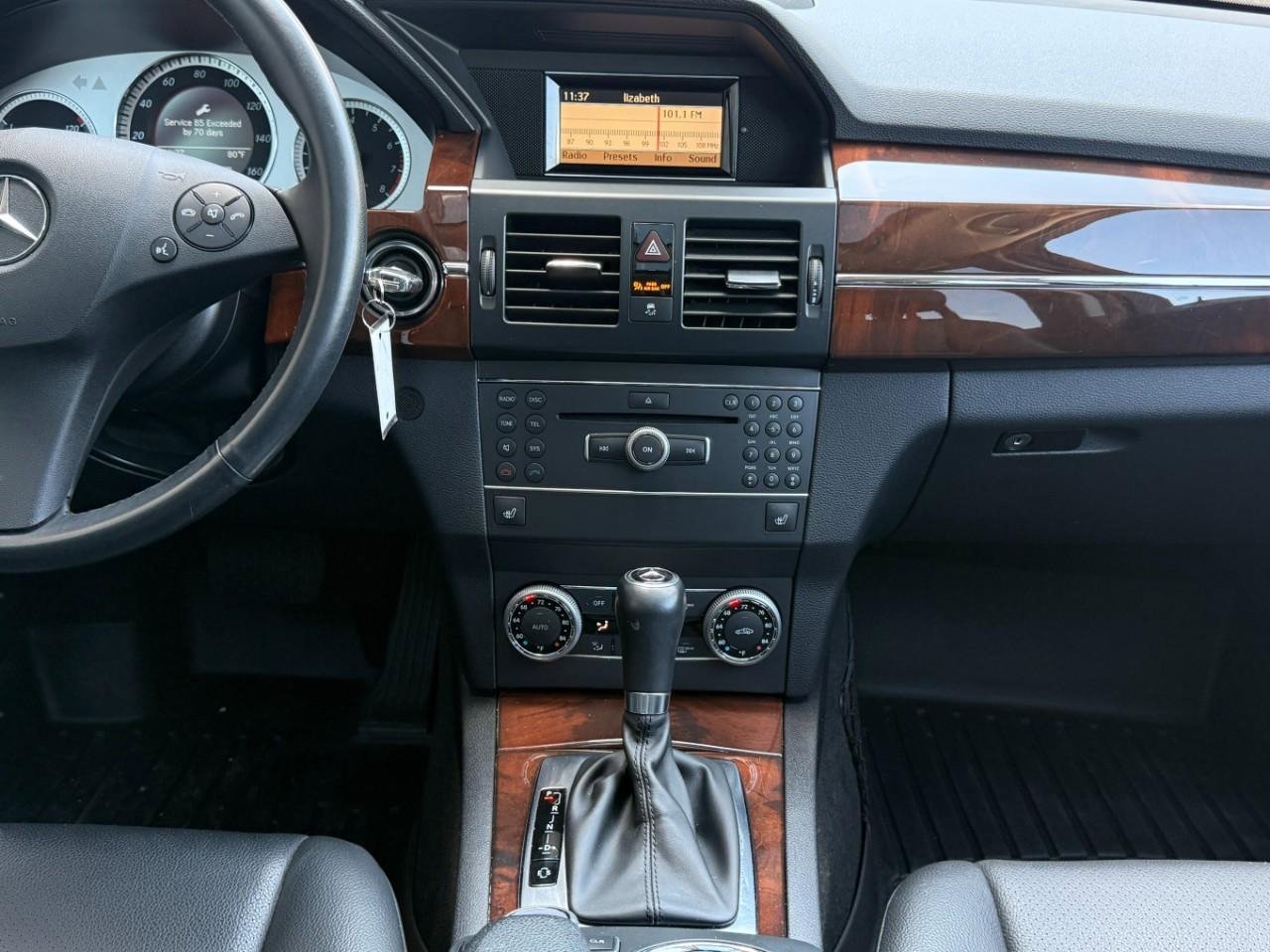 Used 2011 Mercedes-Benz GLK 350 4MATIC image 26