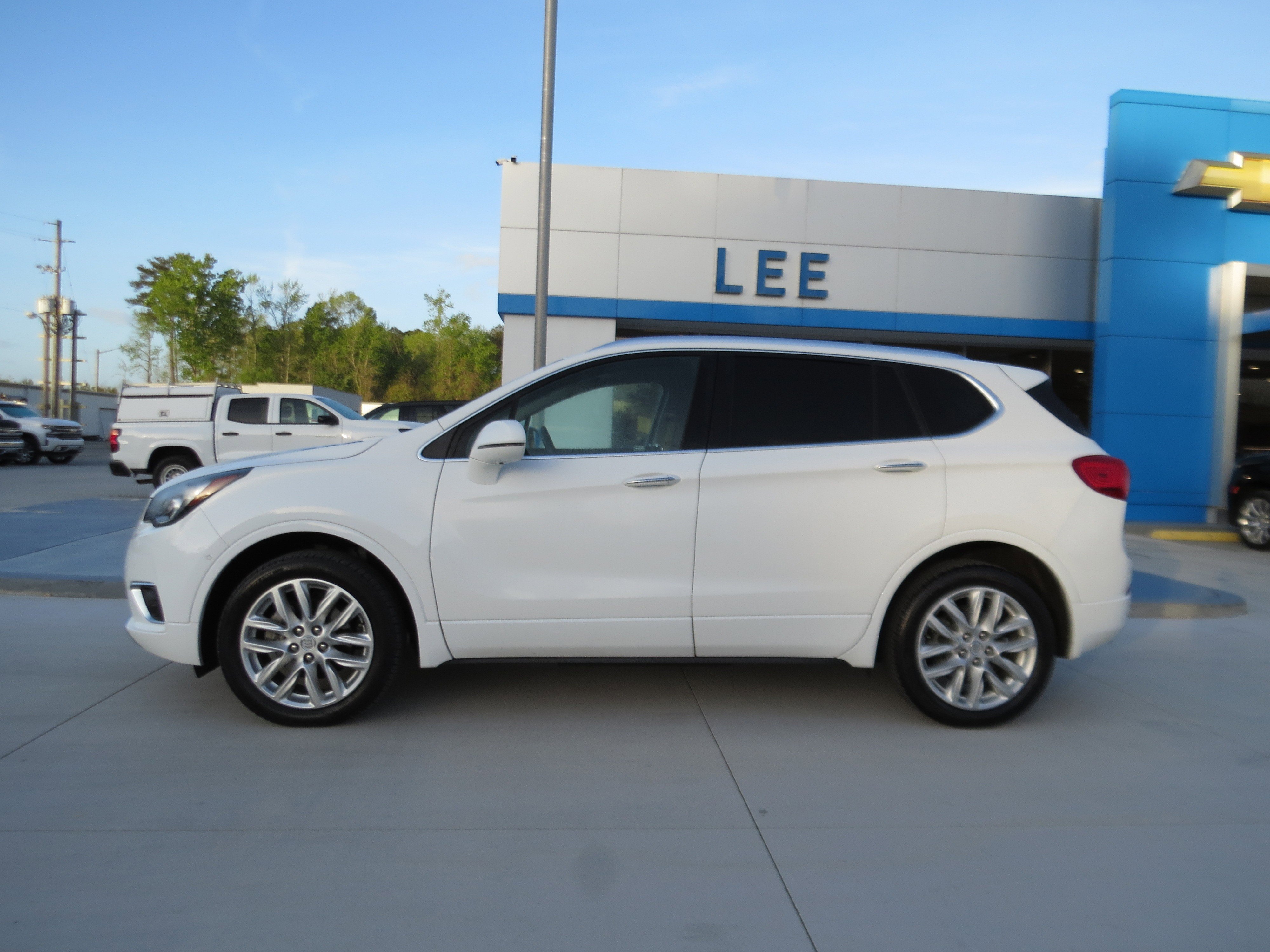 Certified 2020 Buick Envision Premium w/ Driver Confidence Package image 2