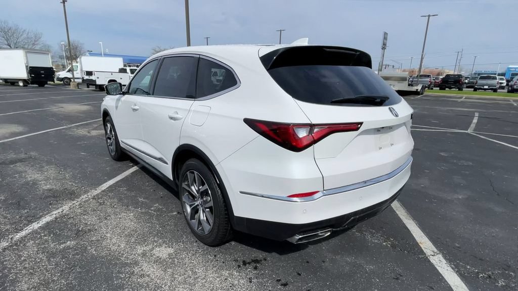 Used 2023 Acura MDX SH-AWD w/ Technology Package image 8