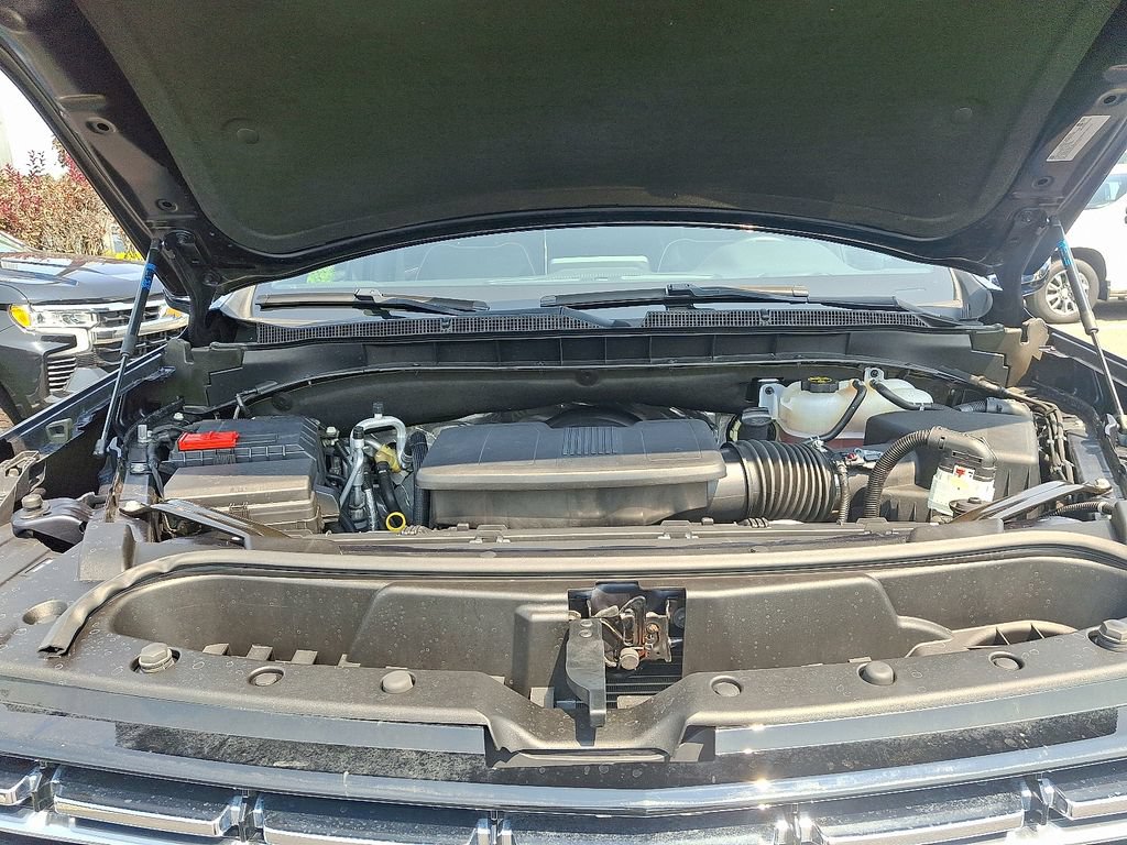 Certified 2024 Chevrolet Suburban Premier AWD/4WD image 28
