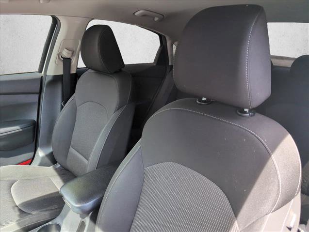 Used 2021 Kia Forte LXS FWD image 9