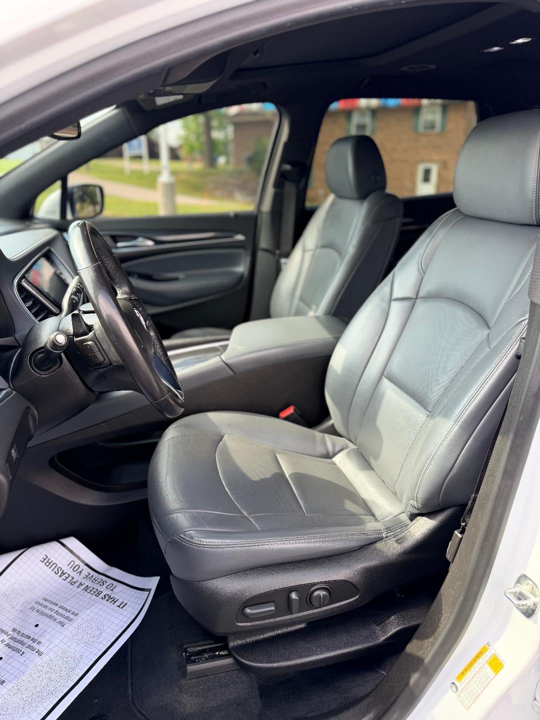 Used 2023 Buick Enclave Essence w/ Experience Buick Package FWD image 12