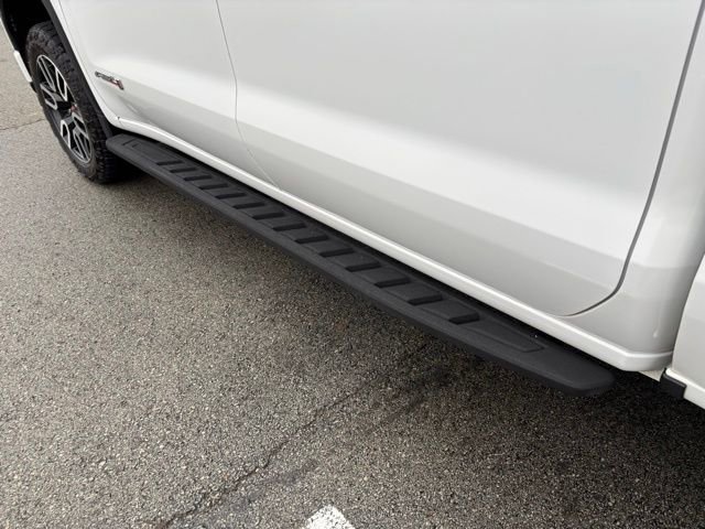 Used 2023 GMC Sierra 1500 AT4 w/ AT4 Premium Package image 10