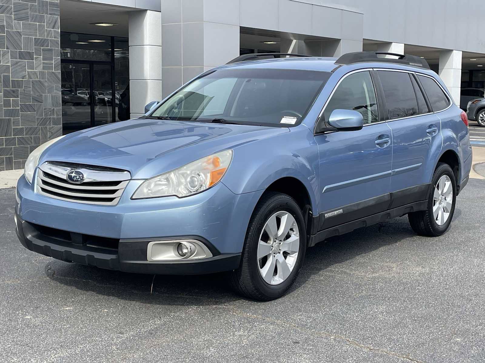 Used 2012 Subaru Outback 2.5i Premium w/ All-Weather Pkg