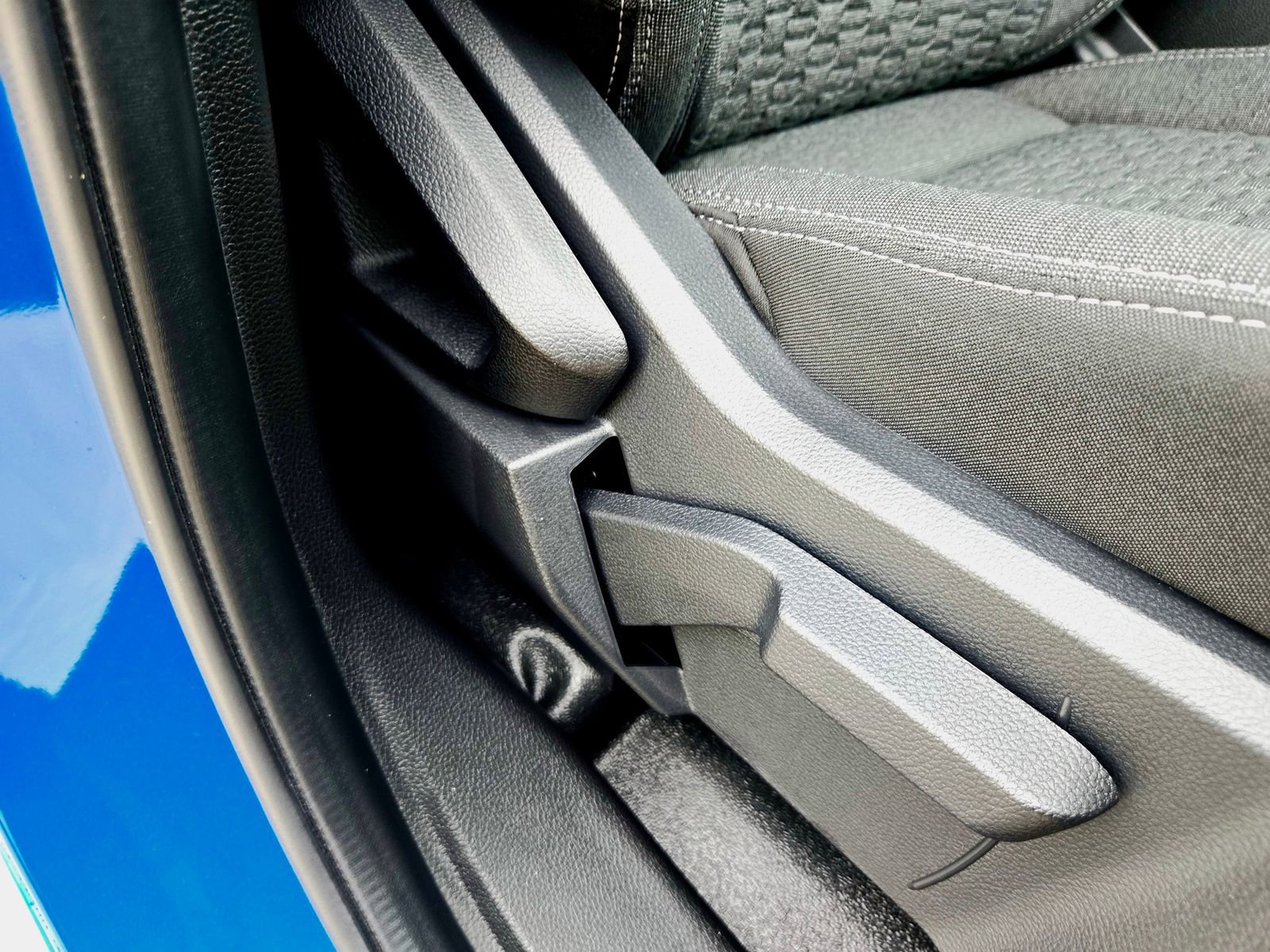 Used 2025 Ford Ranger XL image 23