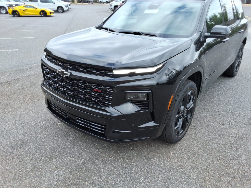 New 2027 Chevrolet Traverse RS FWD image 9