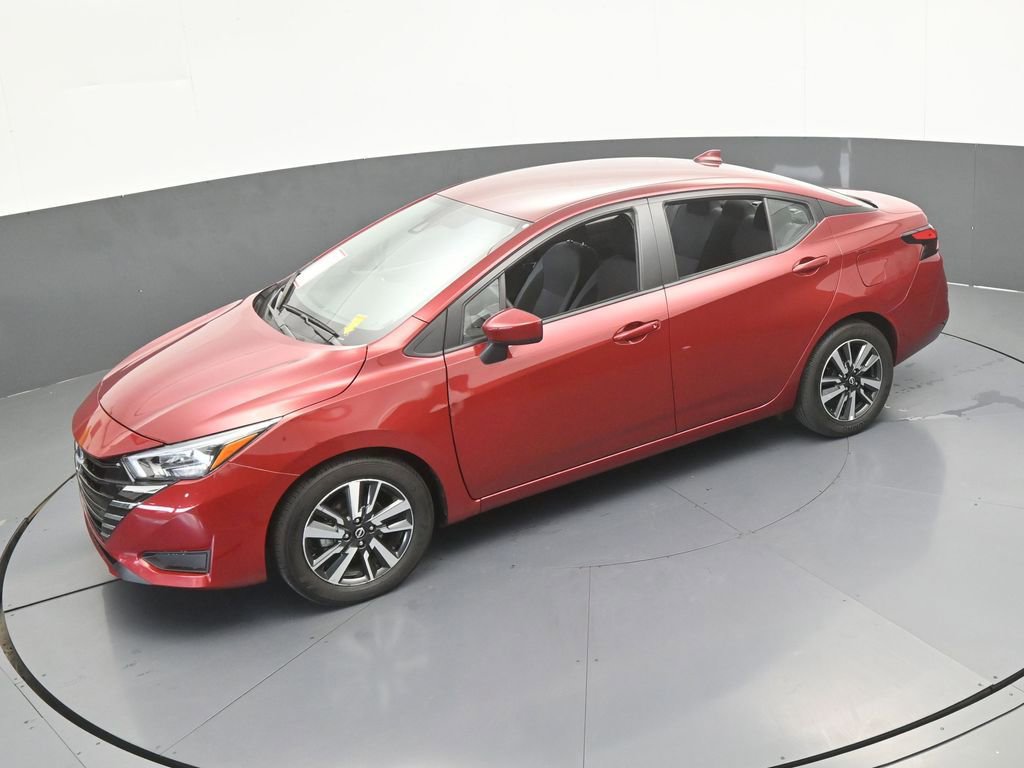 Used 2025 Nissan Versa SV image 42