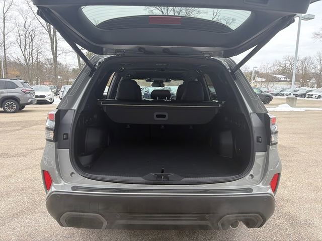 Used 2025 Subaru Forester Limited image 13