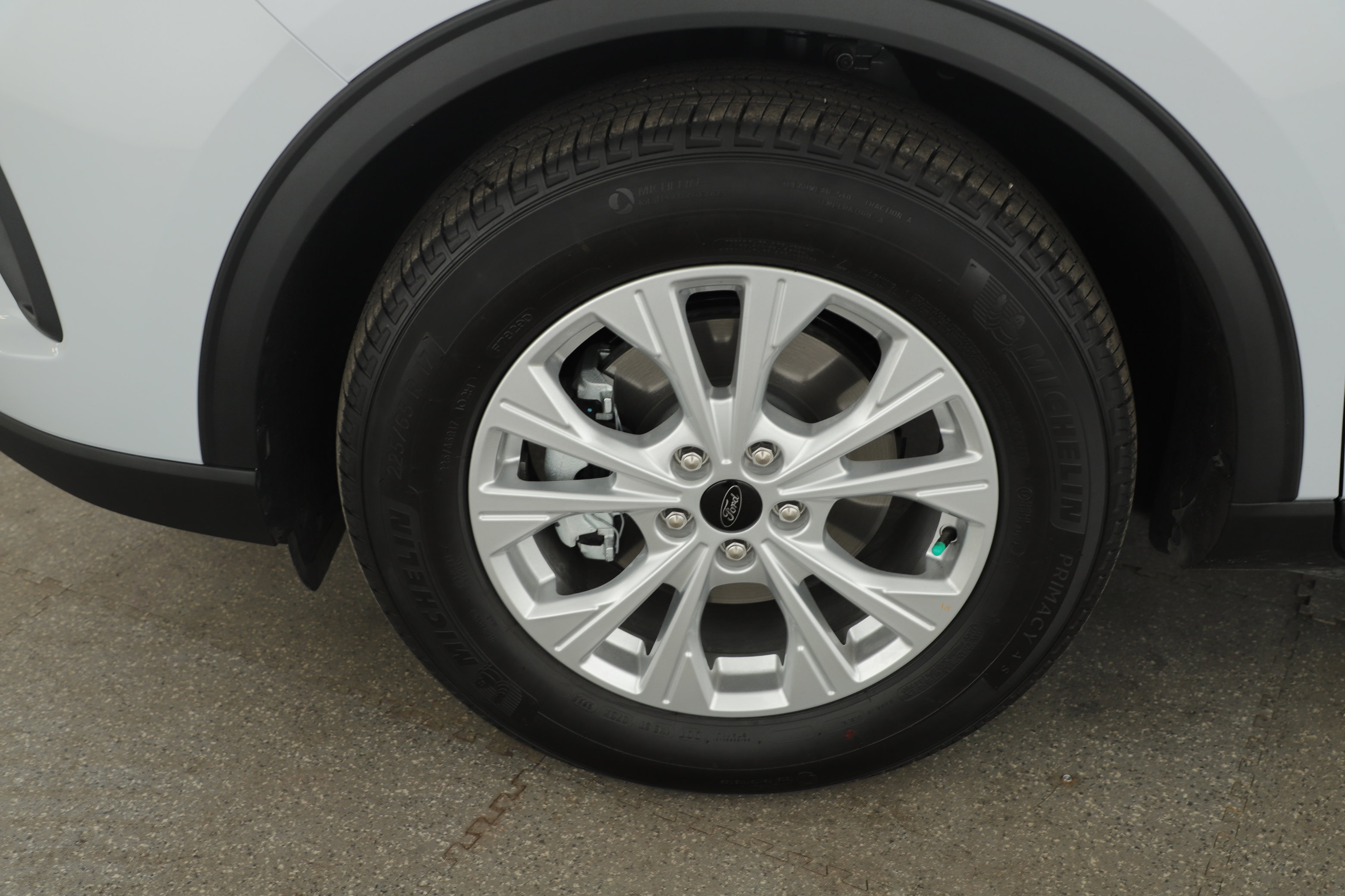 Certified 2025 Ford Escape Active image 9