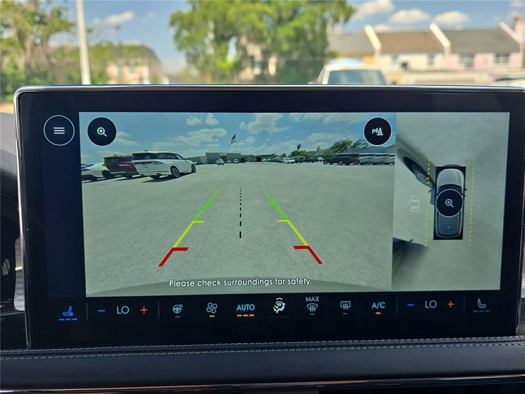 Used 2025 Lincoln Corsair FWD w/ Equipment Group 101A image 20