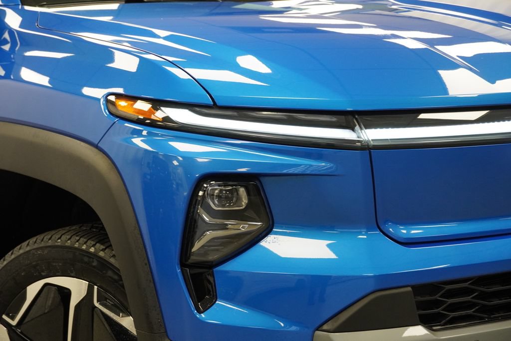 New 2026 Chevrolet Silverado EV LT AWD/4WD image 30