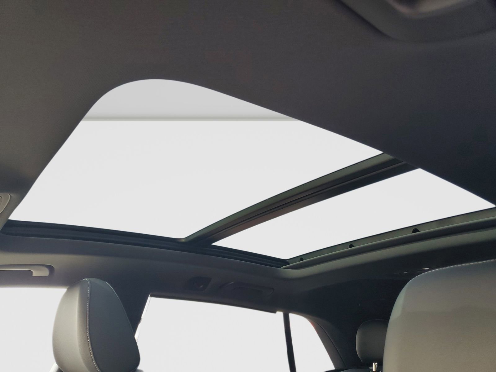 New 2026 Audi Q8 Premium Plus image 32