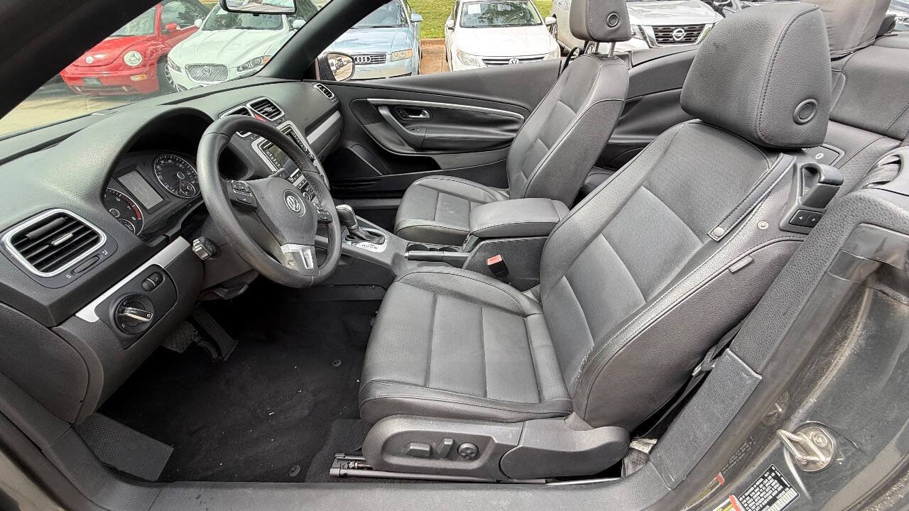 Used 2012 Volkswagen Eos Komfort FWD image 33