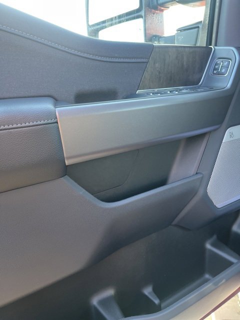 New 2026 Ford F250 Lariat w/ Chrome Package image 12