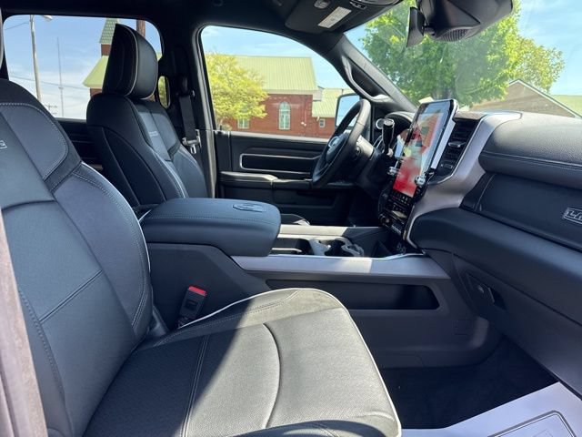 New 2026 RAM 2500 Laramie AWD/4WD image 10