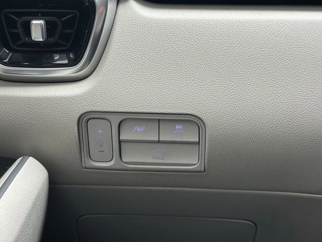 Used 2023 Kia Sorento SX Prestige image 18