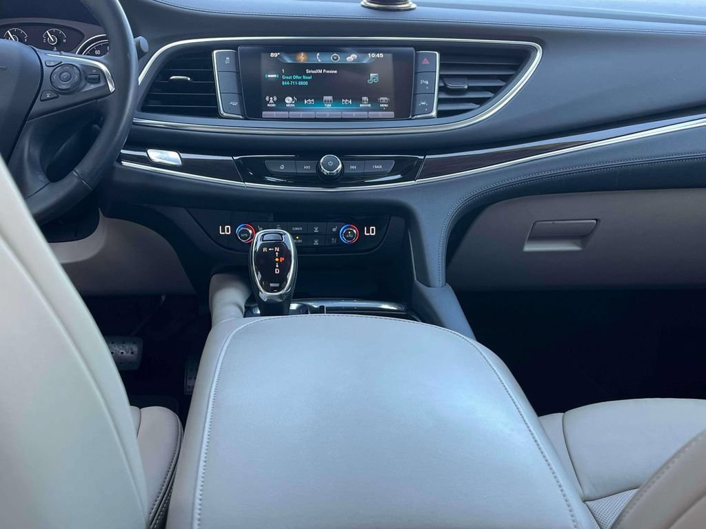Certified 2018 Buick Enclave Premium w/ Experience Buick Package FWD image 13