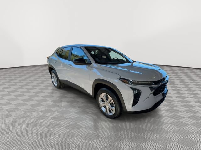 New 2026 Chevrolet Trax LS w/ Driver Confidence Package FWD image 2