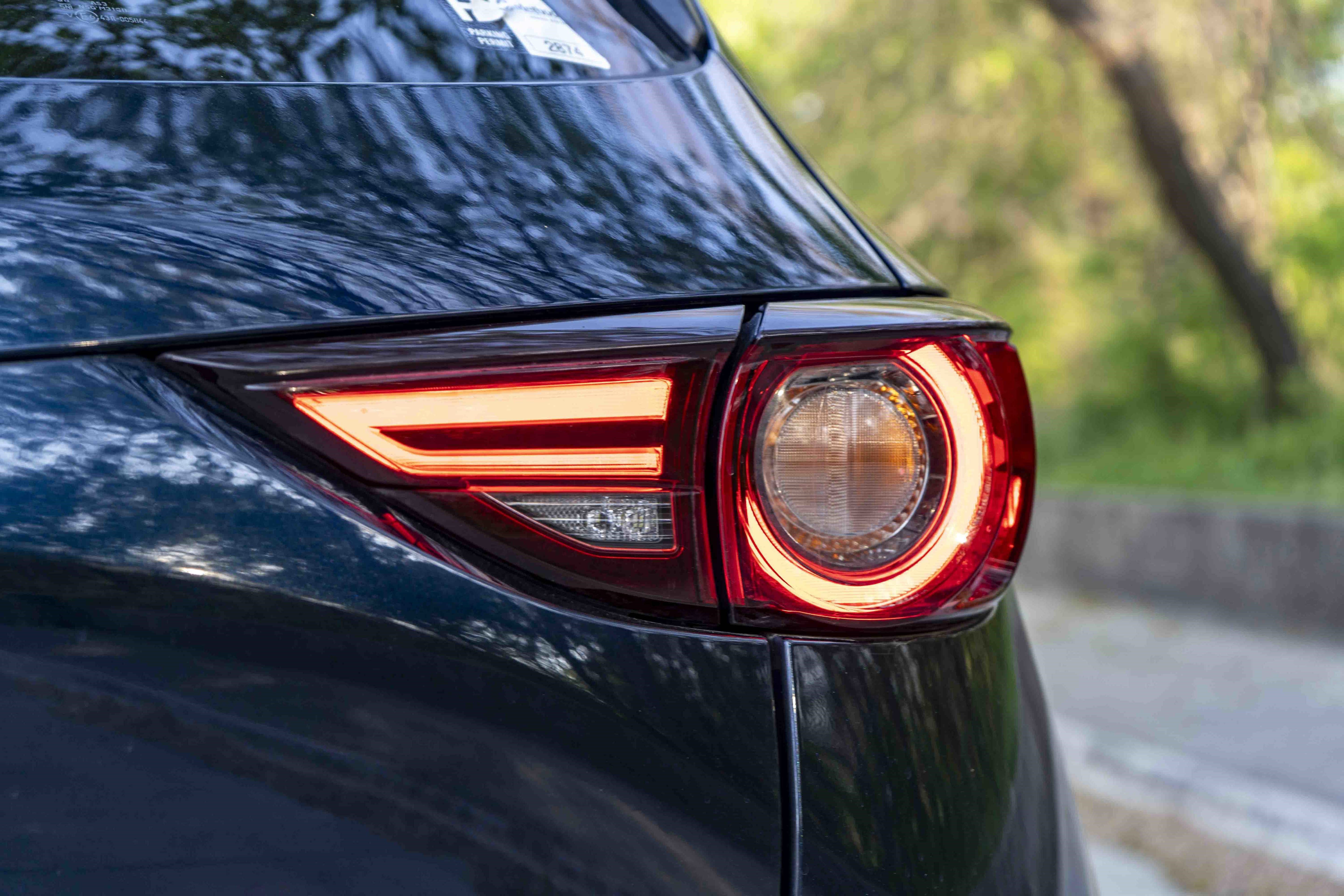 Used 2021 MAZDA CX-5 Signature image 13