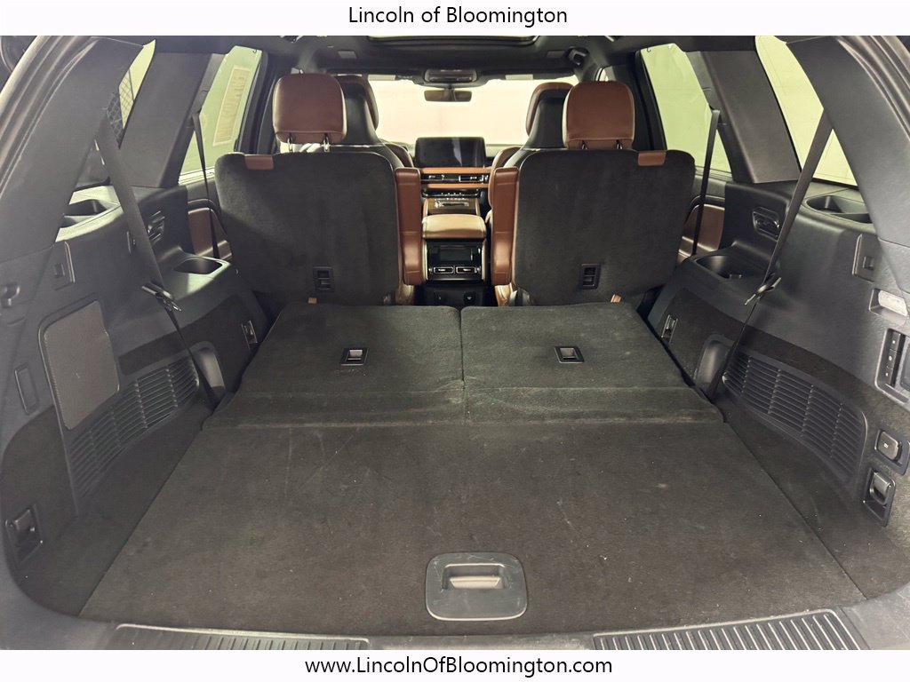 Used 2025 Lincoln Aviator Reserve w/ Equipment Group 201A AWD/4WD image 16