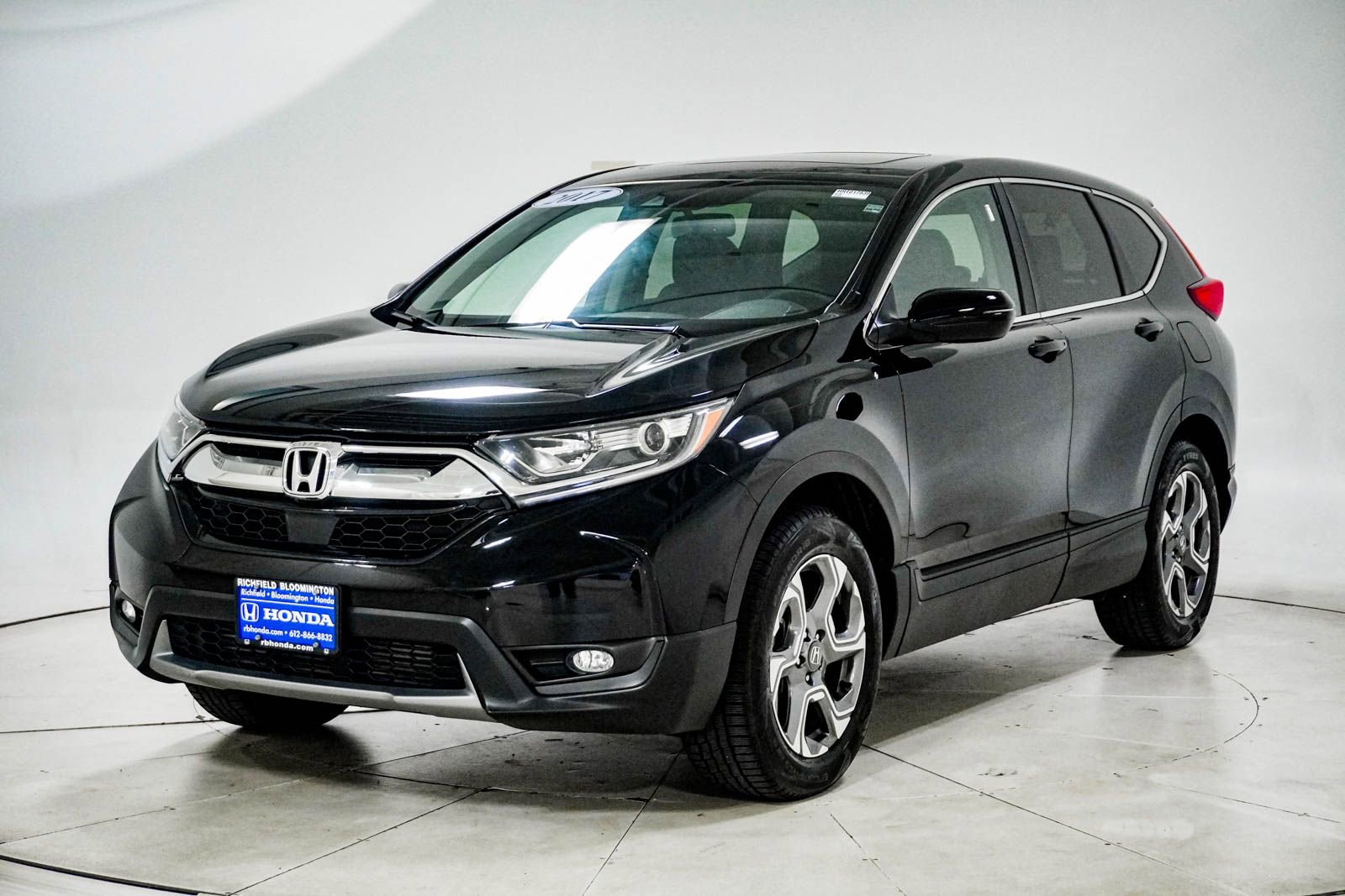 Used 2017 Honda CR-V EX-L image 3