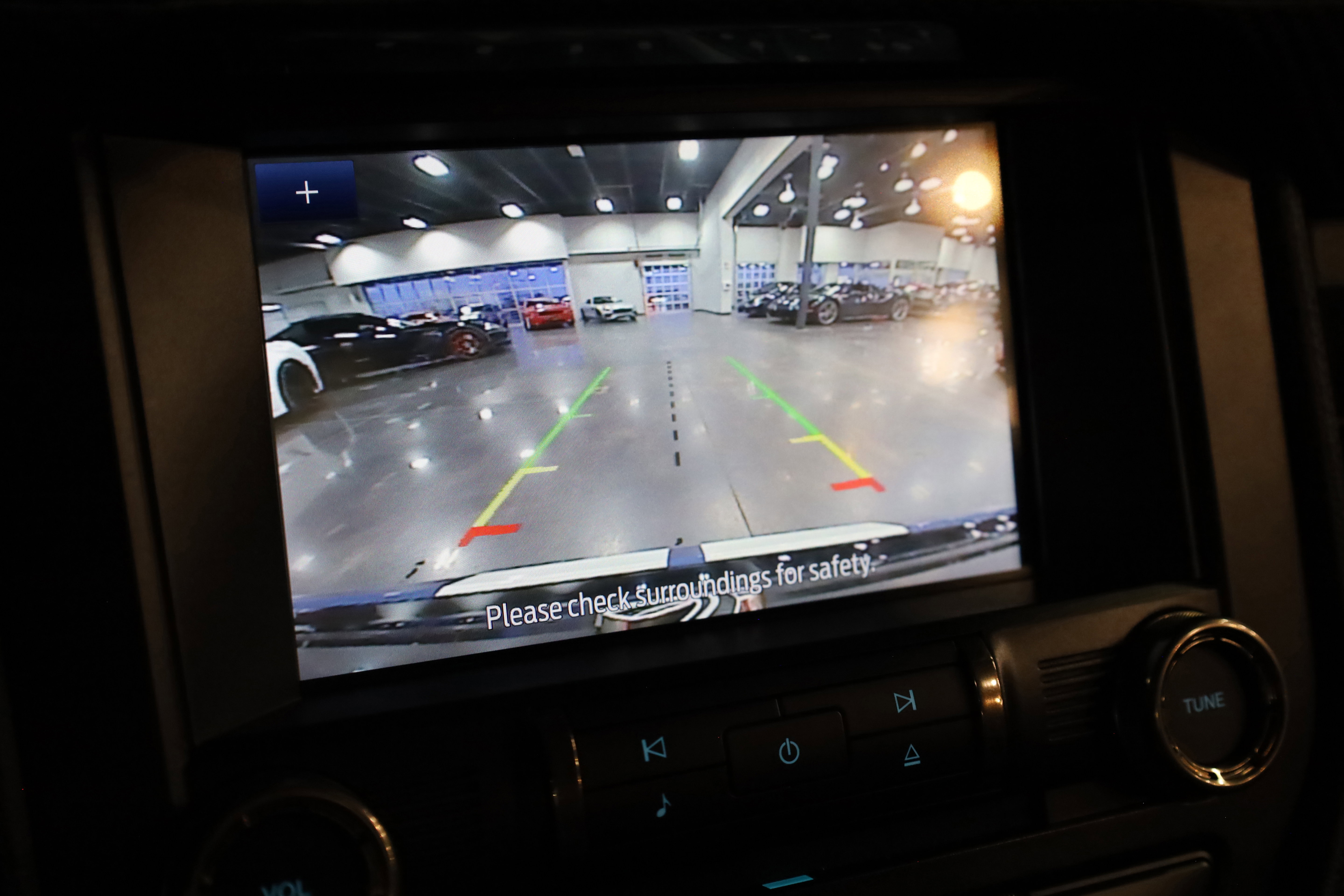 Used 2021 Ford Mustang Shelby GT500 w/ Carbon Fiber Track Pack image 30