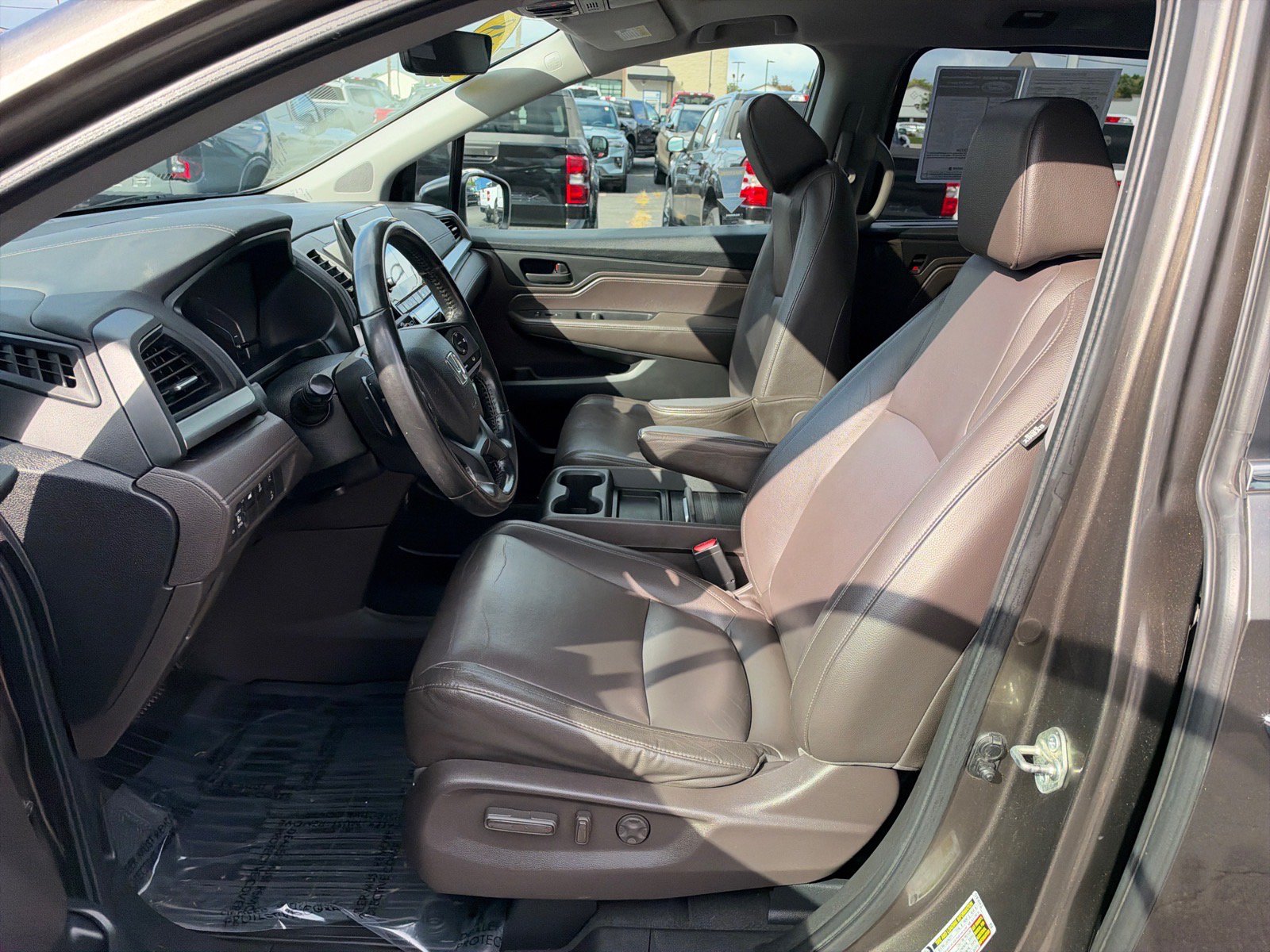Used 2018 Honda Odyssey EX-L image 7