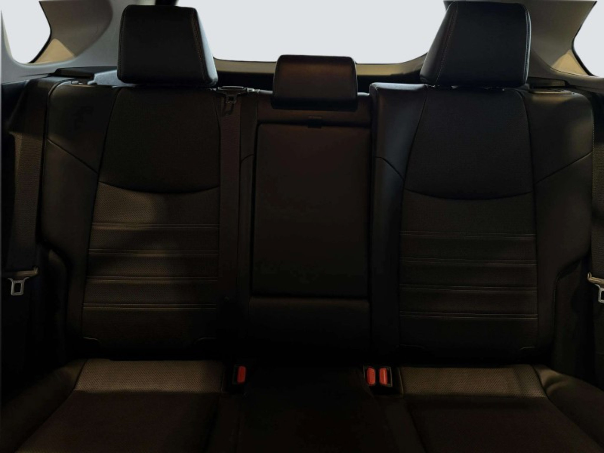 Used 2019 Toyota RAV4 Limited w/ Cold Weather Package AWD/4WD image 31
