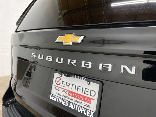 Used 2025 Chevrolet Suburban LT RWD image 99