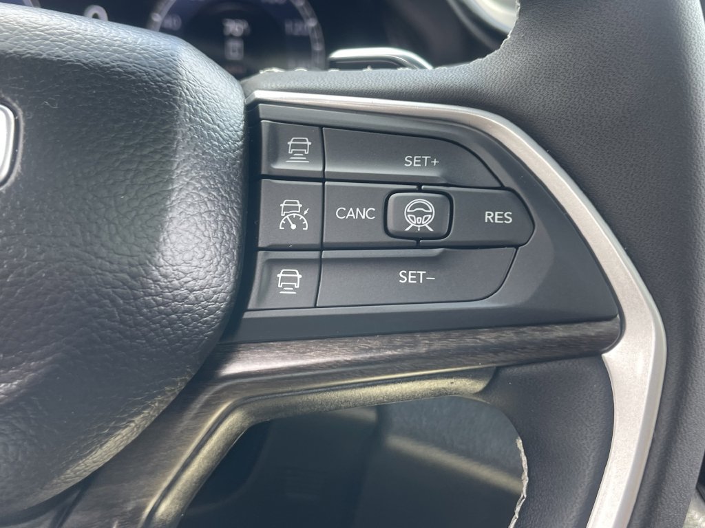 New 2026 Jeep Grand Cherokee Limited AWD/4WD image 18