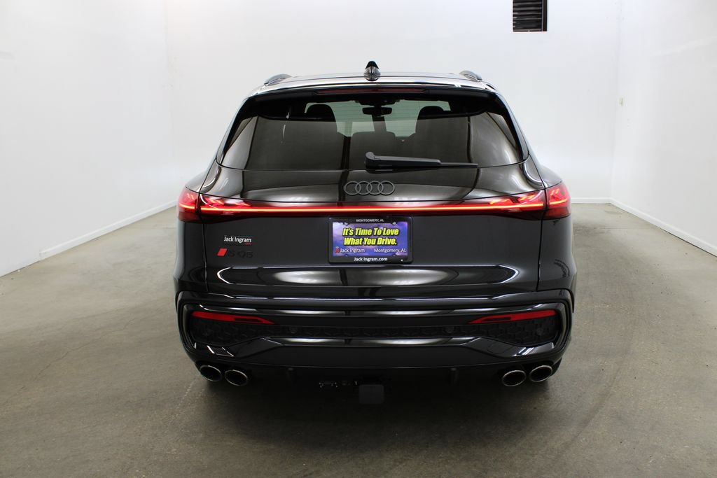 New 2026 Audi SQ5 Prestige AWD/4WD image 4
