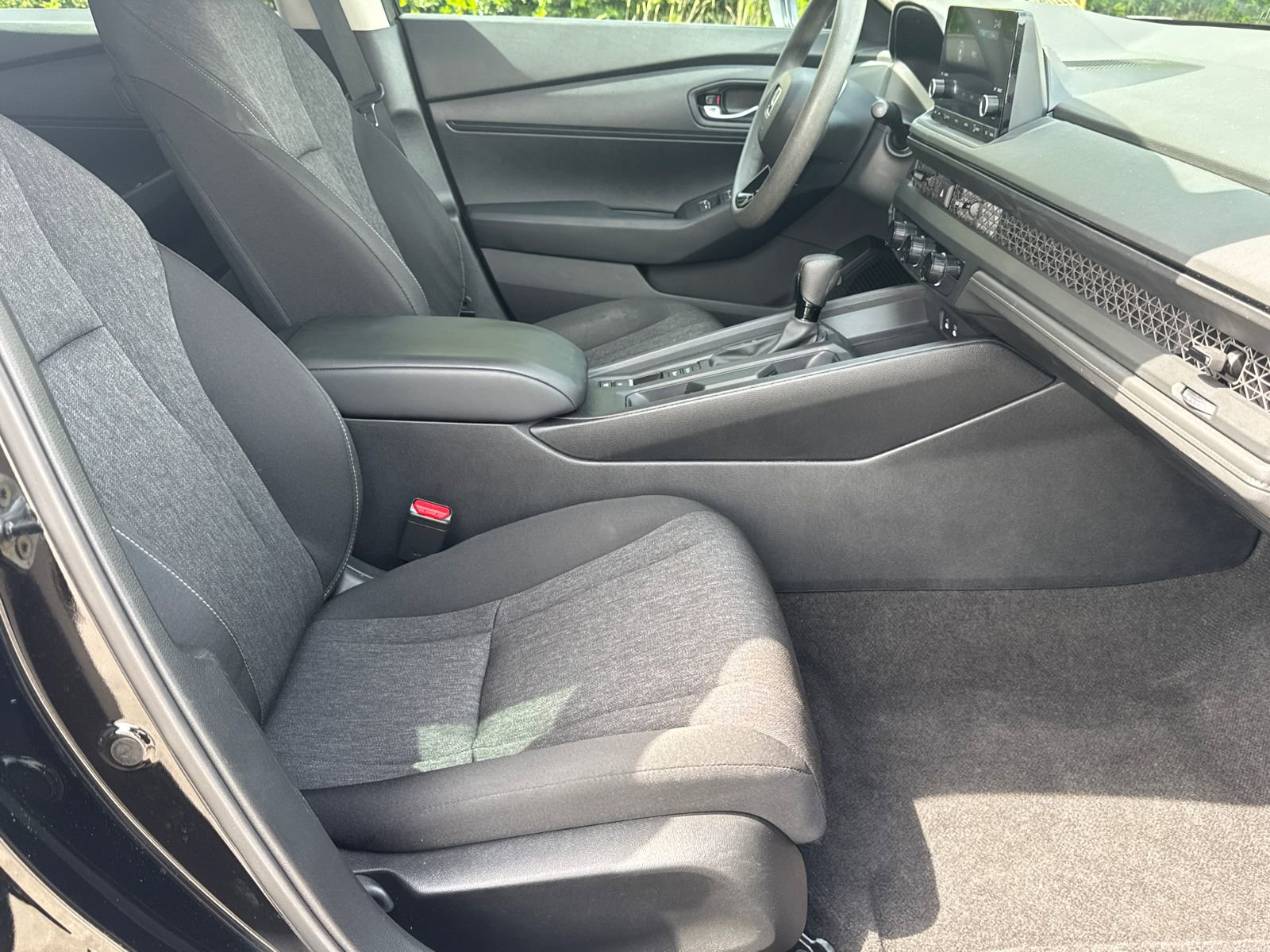 Used 2023 Honda Accord LX image 13