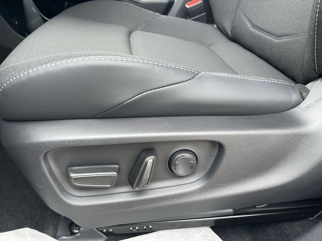 New 2026 Toyota C-HR AWD/4WD image 13