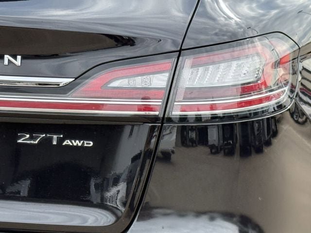 Used 2019 Lincoln Nautilus Reserve w/ Ultimate Package AWD/4WD image 6