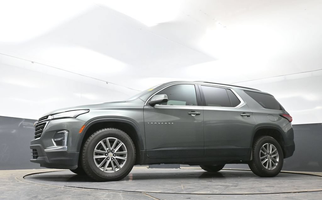 Used 2023 Chevrolet Traverse LT AWD/4WD image 21