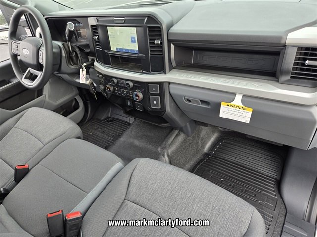 New 2026 Ford F250 XL w/ XL Chrome Package image 10