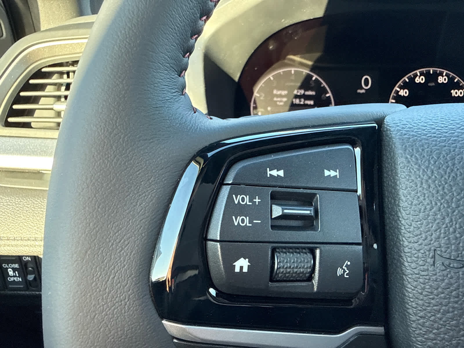 New 2026 Honda Odyssey Sport-L image 21