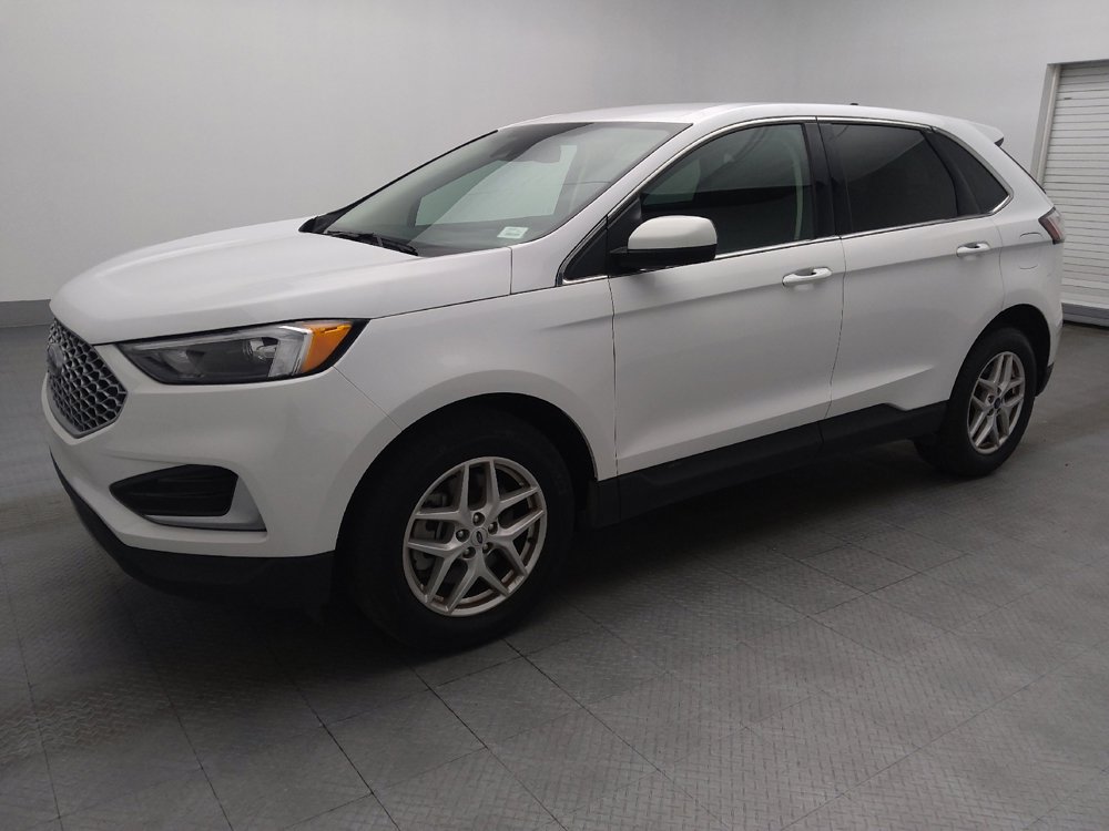 Used 2024 Ford Edge SEL image 2