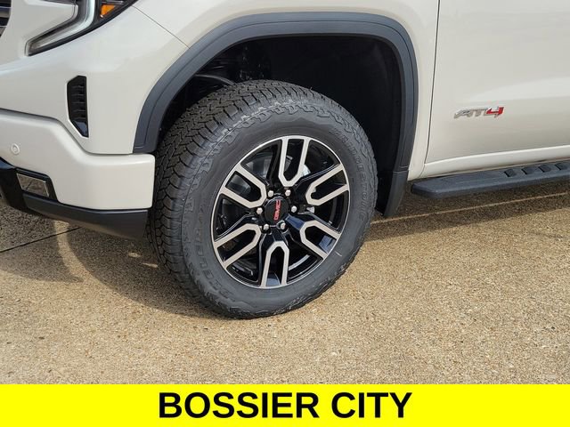 New 2026 GMC Sierra 1500 AT4 w/ AT4 Premium Package AWD/4WD image 4