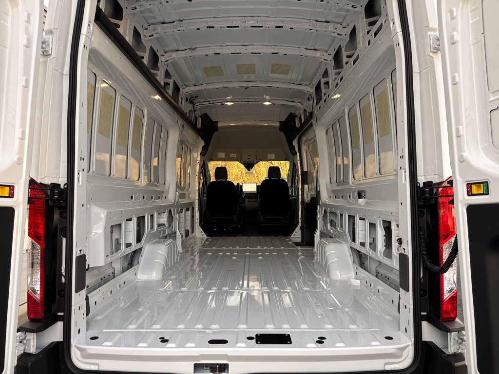 New 2026 Ford Transit 350 148 High Roof Extended RWD image 6
