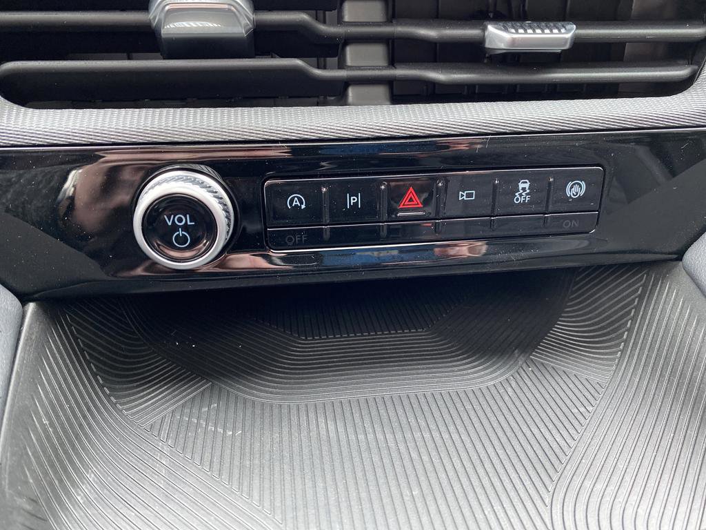 New 2026 Ford Explorer ST-Line w/ ST-Line Street Pack image 24