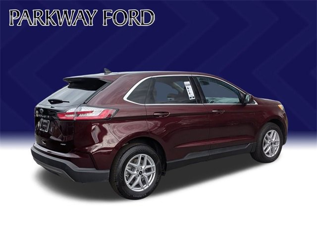Used 2024 Ford Edge SEL image 5