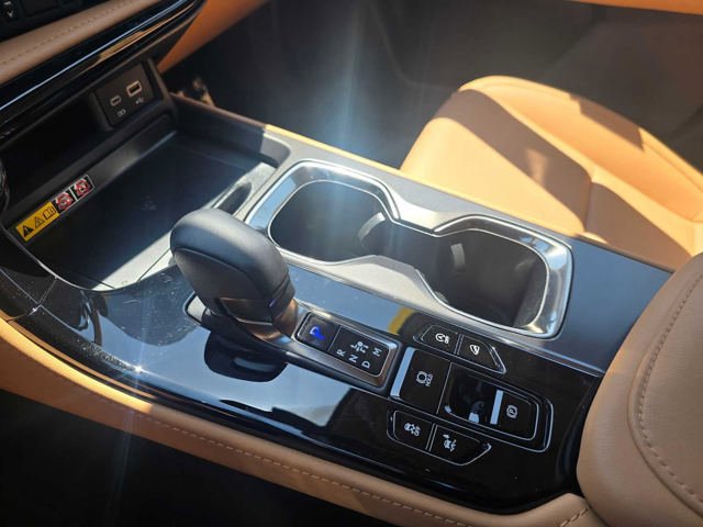 Certified 2026 Lexus NX 350 AWD image 32