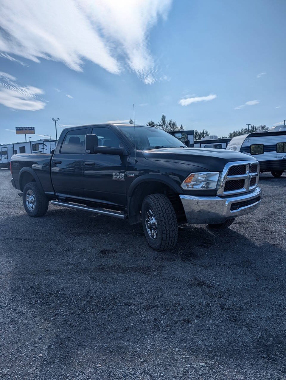 Used 2017 RAM 2500 Tradesman w/ Chrome Appearance Group AWD/4WD image 9