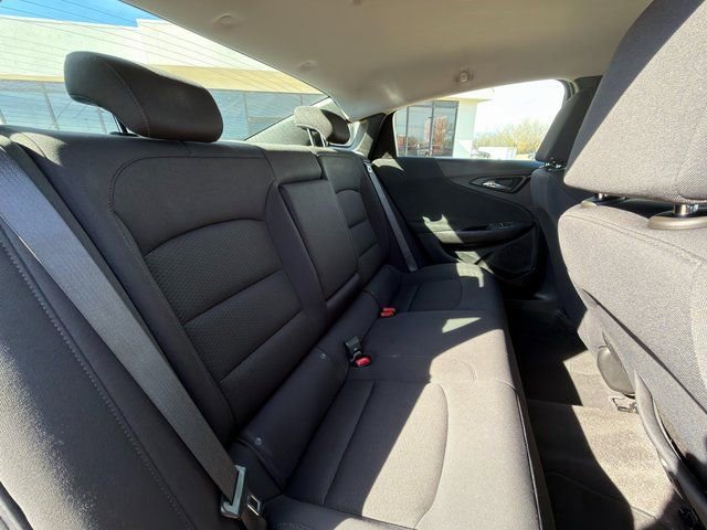 Used 2024 Chevrolet Malibu LT image 26