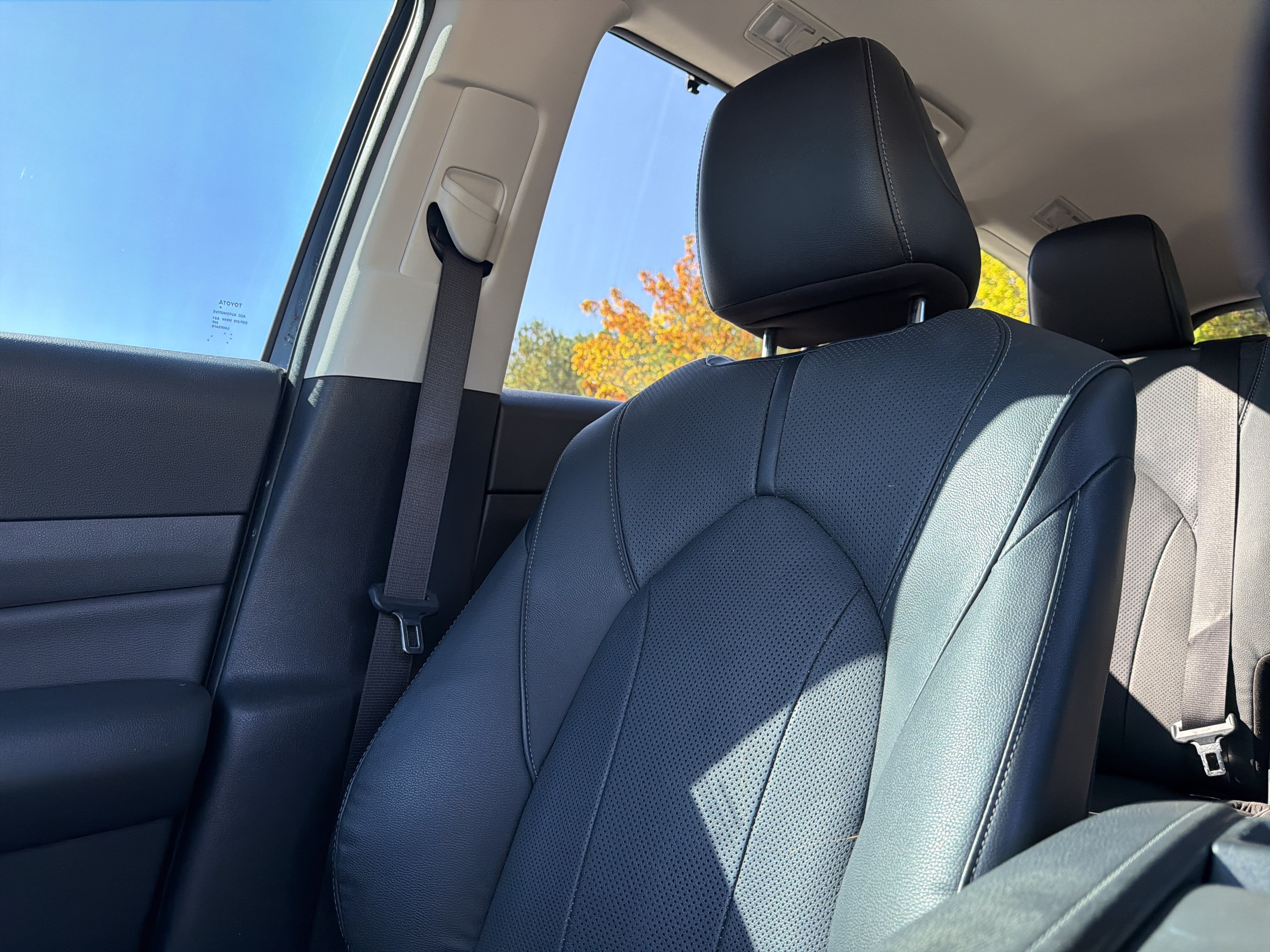 Used 2024 Toyota Grand Highlander FWD image 46